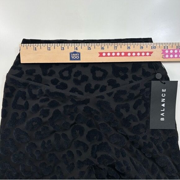 Balance Athletica Lux Panther Kingdom 2.0 Legging Velvet Velour High Waist Small - Picture 8 of 13